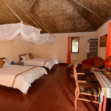 Hotel Mara Chui Camp Ololaimutiek Esterno foto