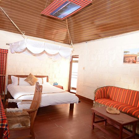 Hotel Mara Chui Camp Ololaimutiek Esterno foto